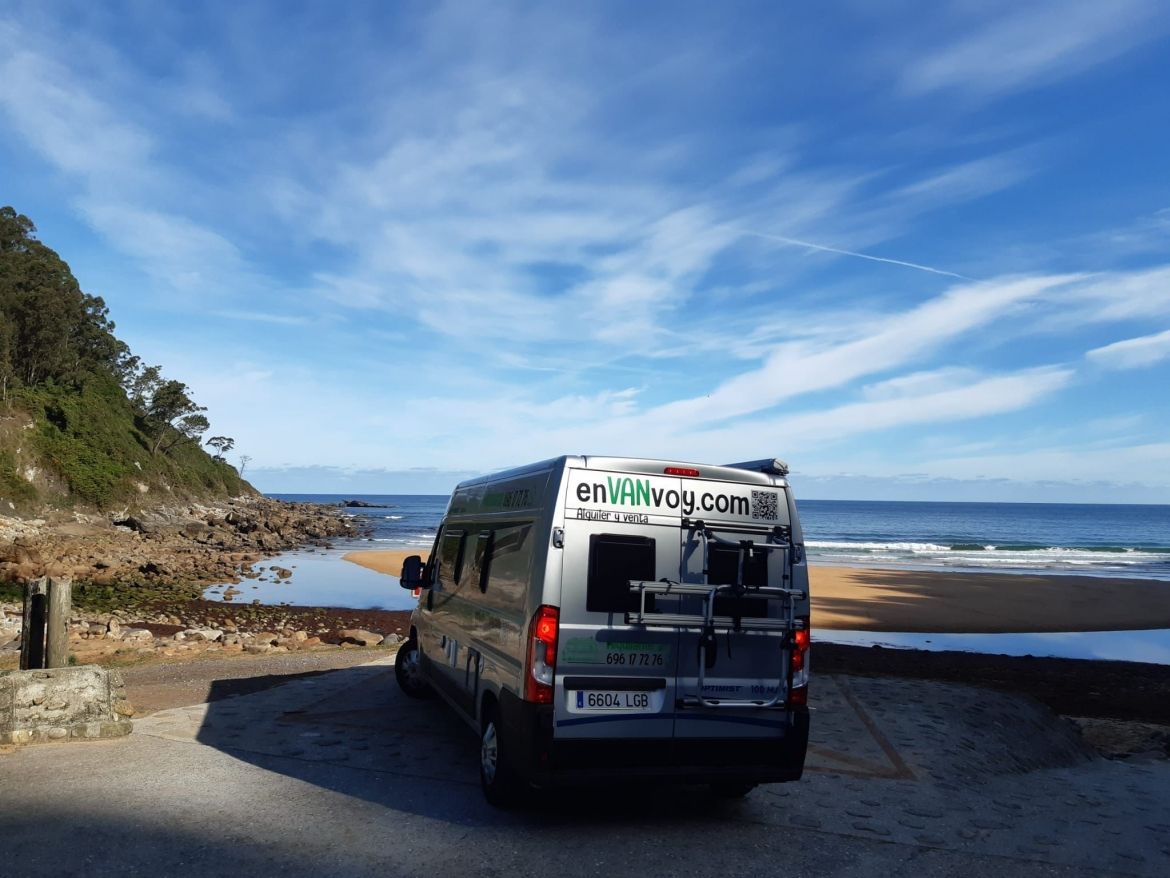 Alquiler-camper-9.jpg